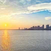 清清的早晨